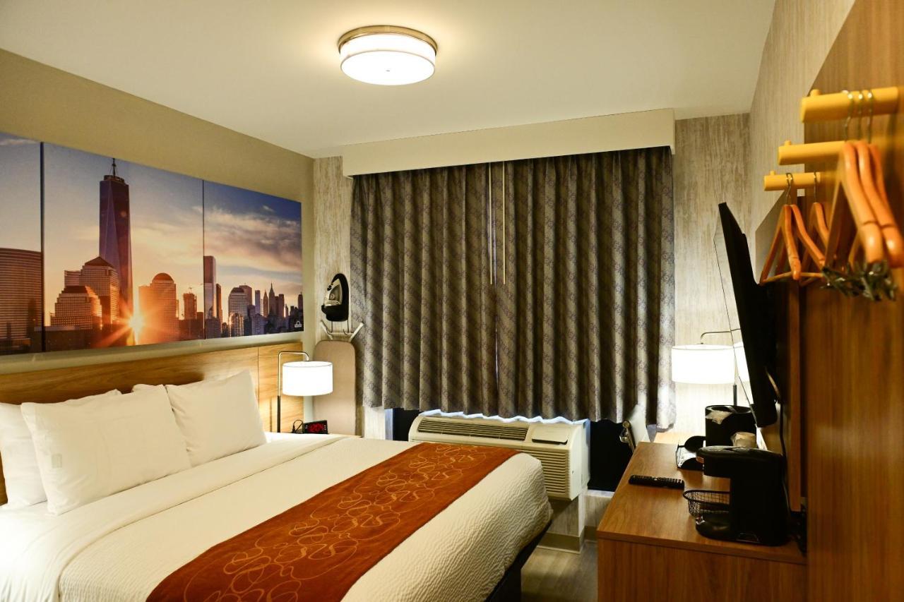 Days Inn By Wyndham Bronx Nyc New York Exterior photo