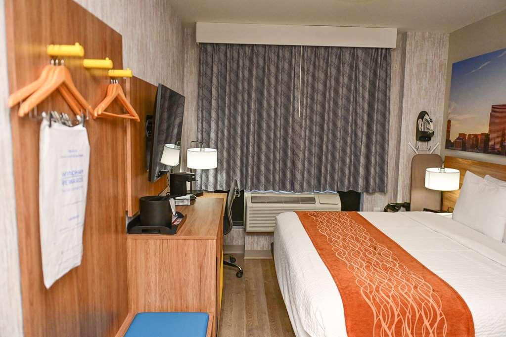 Days Inn By Wyndham Bronx Nyc New York Room photo