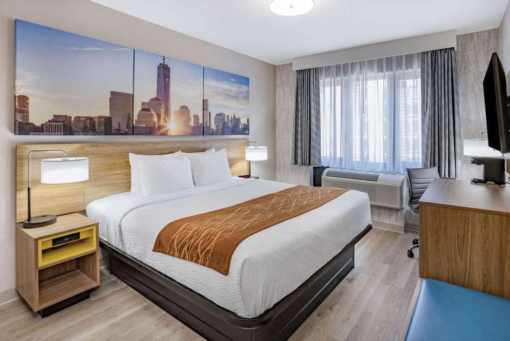 Days Inn By Wyndham Bronx Nyc New York Room photo